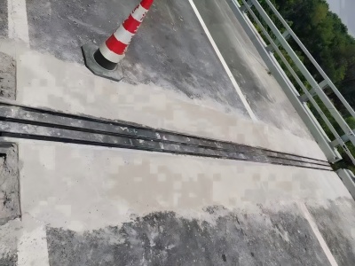 锦屏伸缩缝更换后浇筑材料快速结构修补料速砼的产品特点及施工流程​